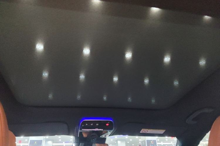 Used Mercedes-Benz GLC 2024 GLC 260 L 4MATIC Dynamic Edition 5-seater Headliner