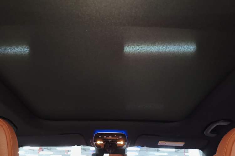 Used Mercedes-Benz GLC 2024 GLC 260 L 4MATIC Luxury Model 5 Seats Headliner