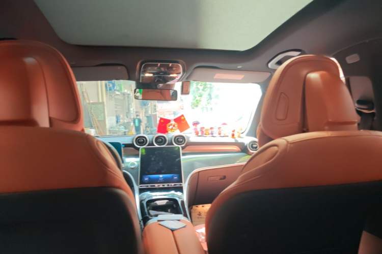 Used Mercedes-Benz GLC 2024 GLC 260 L 4MATIC Dynamic Edition 5-seater Headliner