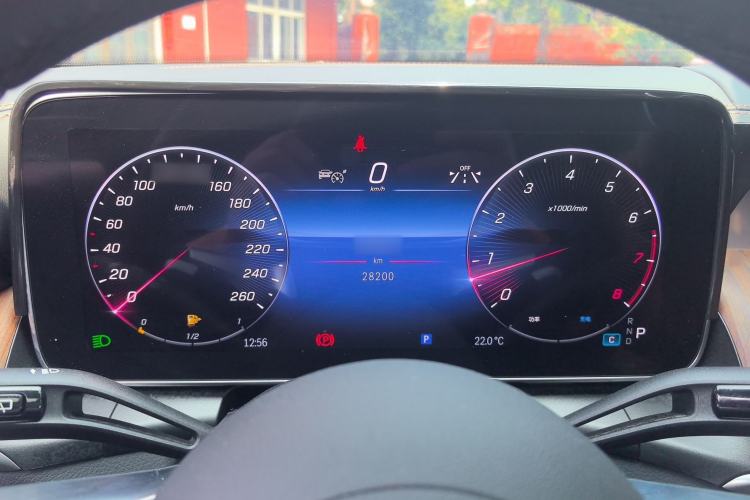 Used Mercedes-Benz GLC 2024 Refreshed GLC 300 L 4MATIC Dynamic Version 5 Seats Instrument Cluster