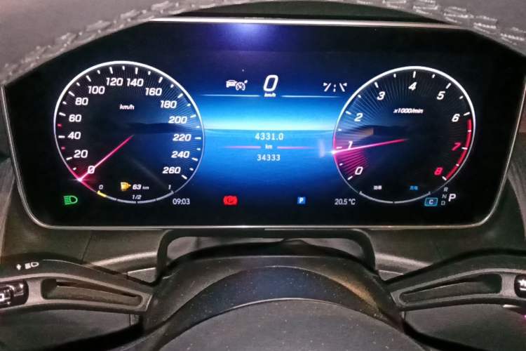 Used Mercedes-Benz GLC 2024 GLC 260 L 4MATIC Luxury Model 5 Seats Instrument Cluster