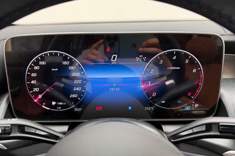 Used Mercedes-Benz GLC 2024 GLC 260 L 4MATIC Luxury Model 5 Seats Instrument Cluster