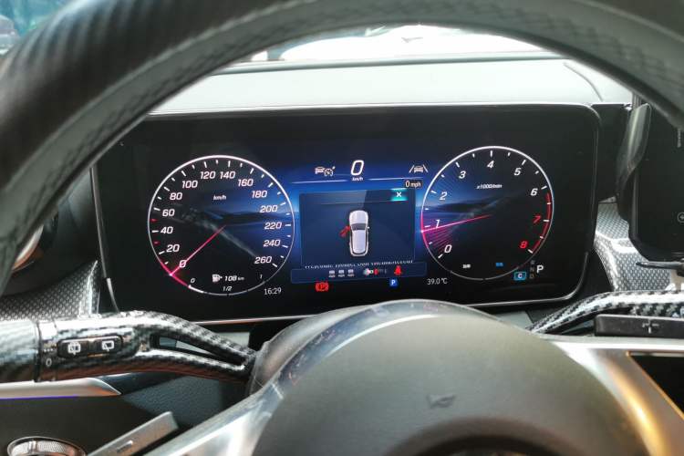Used Mercedes-Benz GLC 2024 GLC 260 L 4MATIC Dynamic Edition 5-seater Instrument Cluster