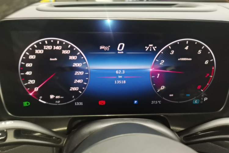 Used Mercedes-Benz GLC 2024 GLC 300 L 4MATIC Luxury Model 7 Seats Instrument Cluster