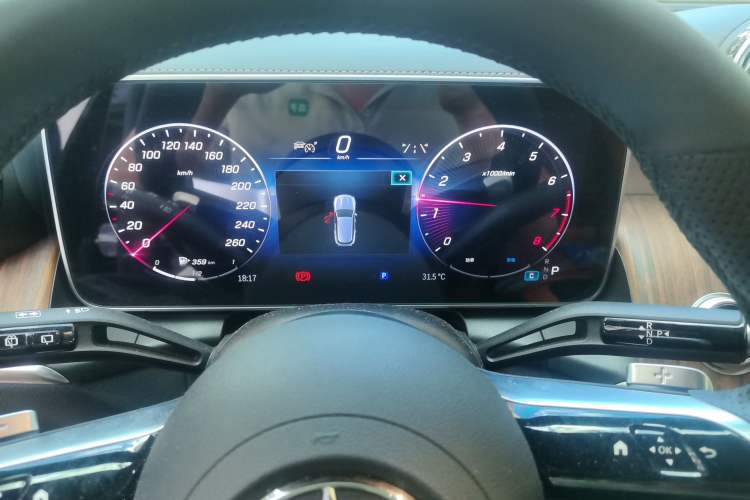 Used Mercedes-Benz GLC 2024 Refreshed GLC 300 L 4MATIC Dynamic Version 5 Seats Instrument Cluster