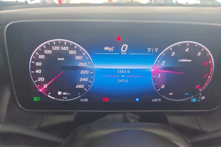Used Mercedes-Benz GLC 2024 GLC 260 L 4MATIC Luxury Model 5 Seats Instrument Cluster