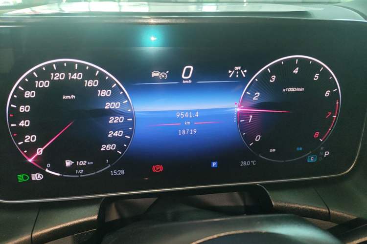 Used Mercedes-Benz GLC 2024 GLC 300 L 4MATIC Dynamic Edition 5-seater Instrument Cluster