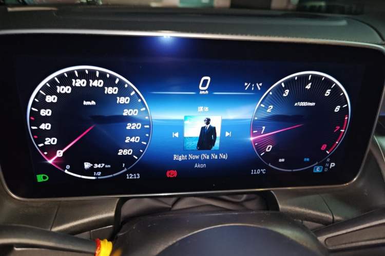 Used Mercedes-Benz GLC 2024 GLC 300 L 4MATIC Luxury Model 5 Seats Instrument Cluster
