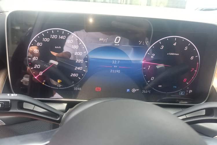 Used Mercedes-Benz GLC 2024 Refreshed GLC 300 L 4MATIC Dynamic Version 5 Seats Instrument Cluster