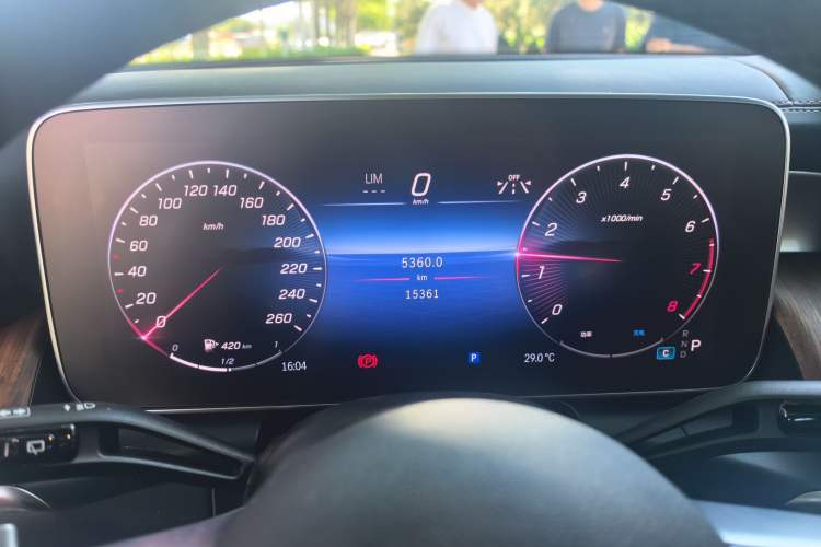 Used Mercedes-Benz GLC 2024 GLC 300 L 4MATIC Dynamic Edition 5-seater Instrument Cluster