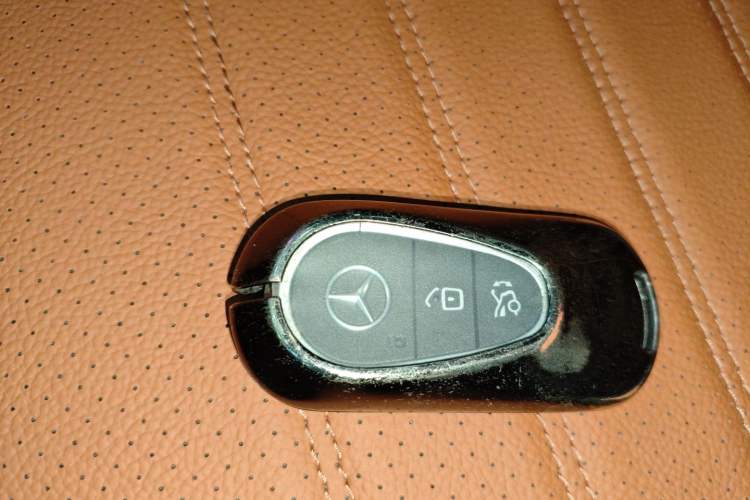 Used Mercedes-Benz GLC 2024 Refreshed GLC 300 L 4MATIC Dynamic Version 5 Seats Interior 1