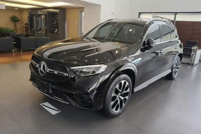 Used Mercedes-Benz GLC 2024 GLC 260 L 4MATIC Luxury Model 5 Seats