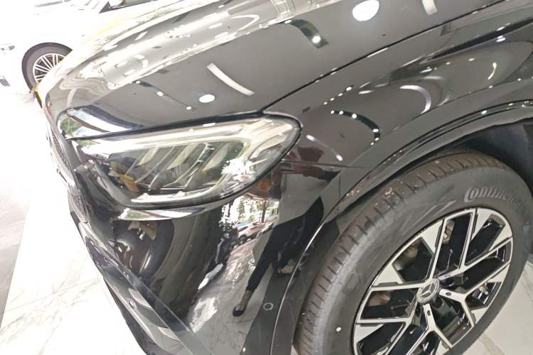 Used Mercedes-Benz GLC 2024 Facelifted GLC 260 L 4MATIC Luxury Version 5 Seats Left Front Headlight