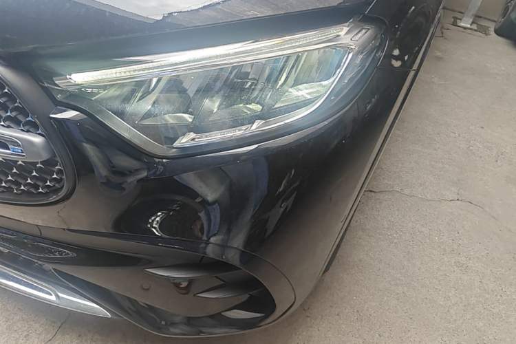 Used Mercedes-Benz GLC 2024 Facelifted GLC 260 L 4MATIC Luxury Version 5 Seats Left Front Headlight