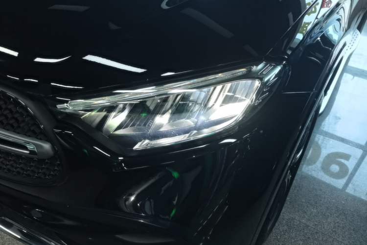 Used Mercedes-Benz GLC 2024 Refreshed GLC 260 L 4MATIC Luxury Version 7-Seater Left Front Headlight