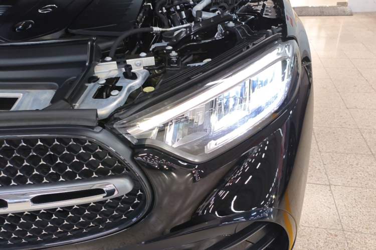 Used Mercedes-Benz GLC 2024 GLC 260 L 4MATIC Luxury Model 5 Seats Left Front Headlight