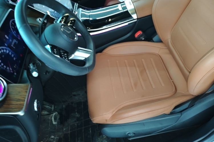 Used Mercedes-Benz GLC 2024 GLC 300 L 4MATIC Dynamic Edition 7-seater Left Front Seat