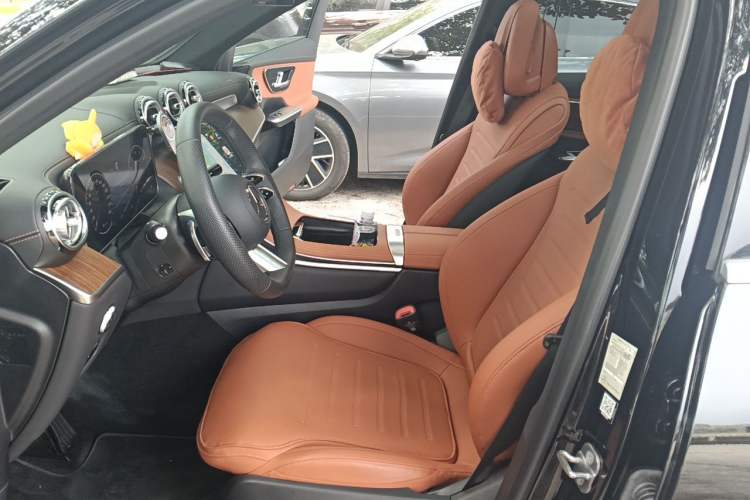 Used Mercedes-Benz GLC 2024 GLC 300 L 4MATIC Dynamic Edition 5-seater Left Front Seat