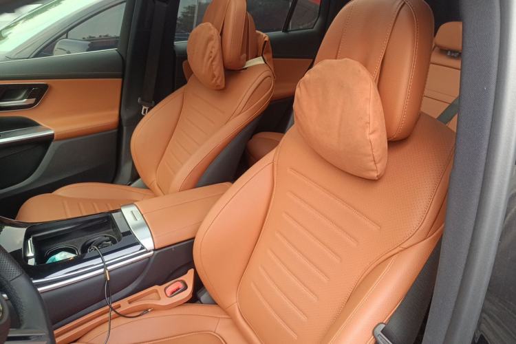 Used Mercedes-Benz GLC 2024 Refreshed GLC 300 L 4MATIC Dynamic Version 5 Seats Left Front Seat