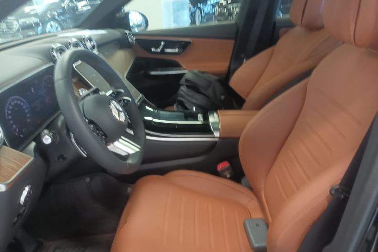 Used Mercedes-Benz GLC 2024 GLC 300 L 4MATIC Dynamic Edition 5-seater Left Front Seat