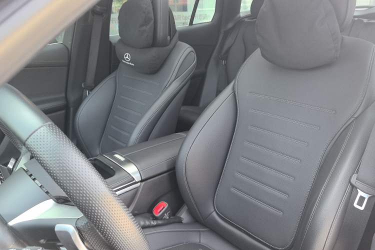 Used Mercedes-Benz GLC 2024 GLC 260 L 4MATIC Luxury Model 5 Seats Left Front Seat