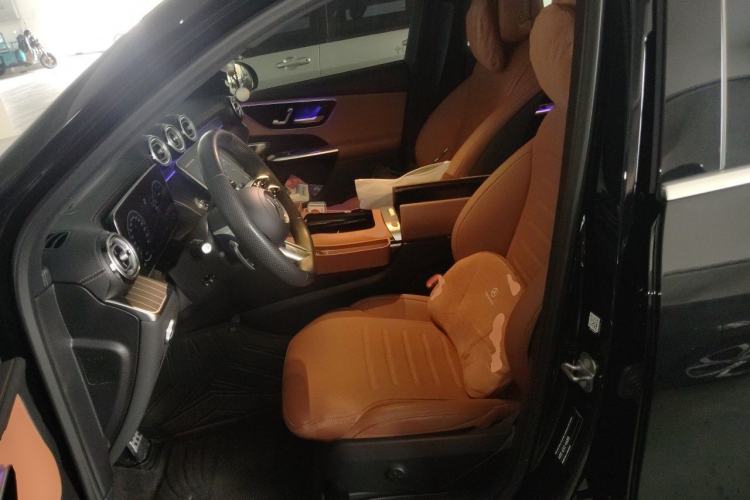 Used Mercedes-Benz GLC 2024 GLC 300 L 4MATIC Luxury Model 5 Seats Left Front Seat