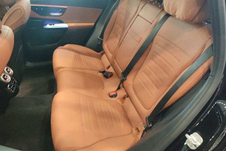 Used Mercedes-Benz GLC 2024 Refreshed GLC 300 L 4MATIC Dynamic Version 5 Seats Left Rear Seat