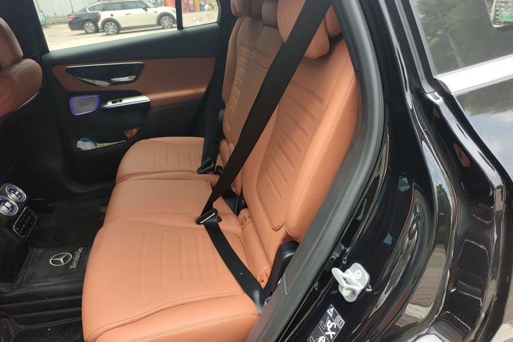 Used Mercedes-Benz GLC 2024 GLC 260 L 4MATIC Dynamic Edition 7-seater Left Rear Seat