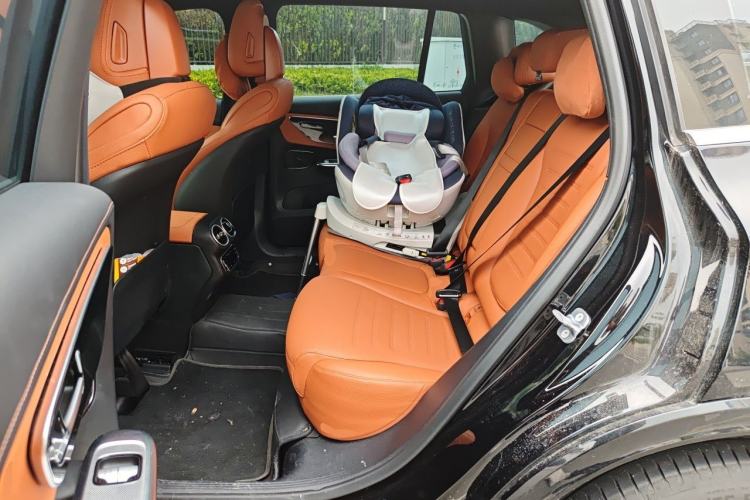 Used Mercedes-Benz GLC 2024 GLC 260 L 4MATIC Dynamic Edition 5-seater Left Rear Seat