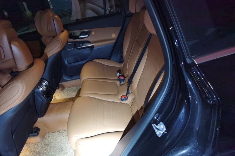 Used Mercedes-Benz GLC 2024 Refreshed GLC 300 L 4MATIC Dynamic Version 5 Seats Left Rear Seat