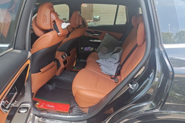 Used Mercedes-Benz GLC 2024 GLC 300 L 4MATIC Dynamic Edition 5-seater Left Rear Seat