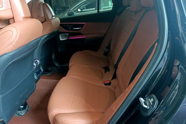 Used Mercedes-Benz GLC 2024 GLC 300 L 4MATIC Luxury Model 5 Seats Left Rear Seat
