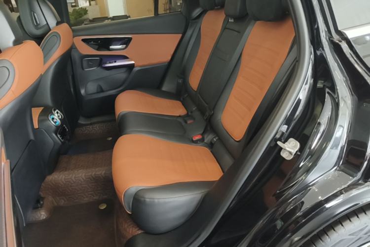 Used Mercedes-Benz GLC 2024 GLC 260 L 4MATIC Luxury Model 5 Seats Left Rear Seat