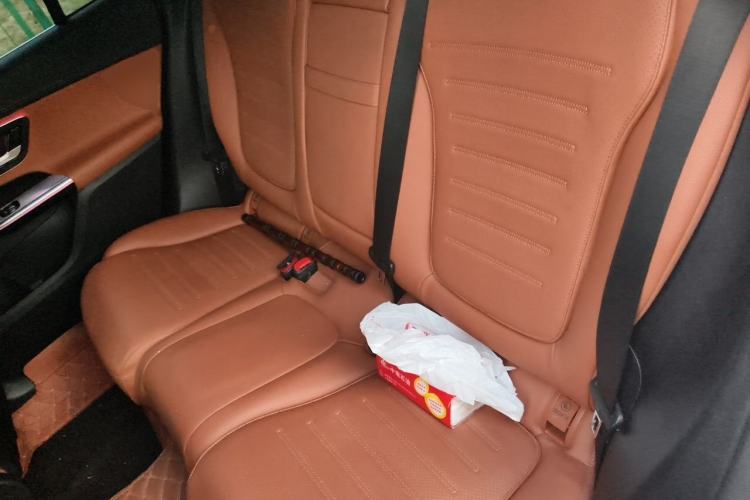 Used Mercedes-Benz GLC 2024 Refreshed GLC 300 L 4MATIC Dynamic Version 5 Seats Left Rear Seat