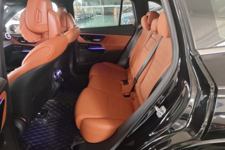 Used Mercedes-Benz GLC 2024 GLC 260 L 4MATIC Luxury Model 5 Seats Left Rear Seat