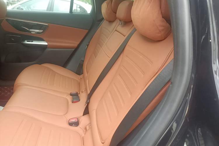 Used Mercedes-Benz GLC 2024 Refreshed GLC 300 L 4MATIC Dynamic Version 5 Seats Left Rear Seat