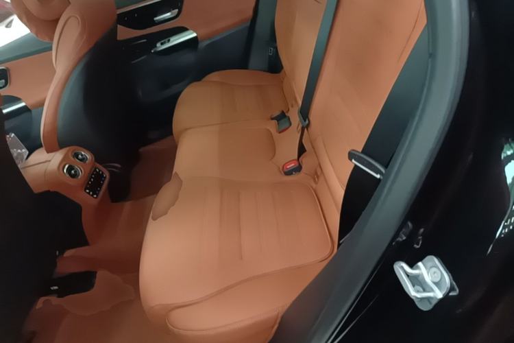 Used Mercedes-Benz GLC 2024 GLC 300 L 4MATIC Dynamic Edition 5-seater Left Rear Seat