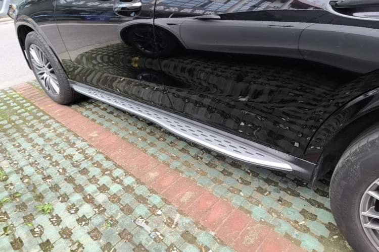 Used Mercedes-Benz GLC 2024 GLC 300 L 4MATIC Dynamic Edition 5-seater Left Side Sill