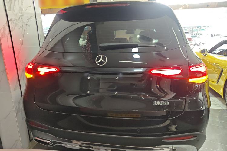 Used Mercedes-Benz GLC 2024 Facelifted GLC 260 L 4MATIC Luxury Version 5 Seats Rear