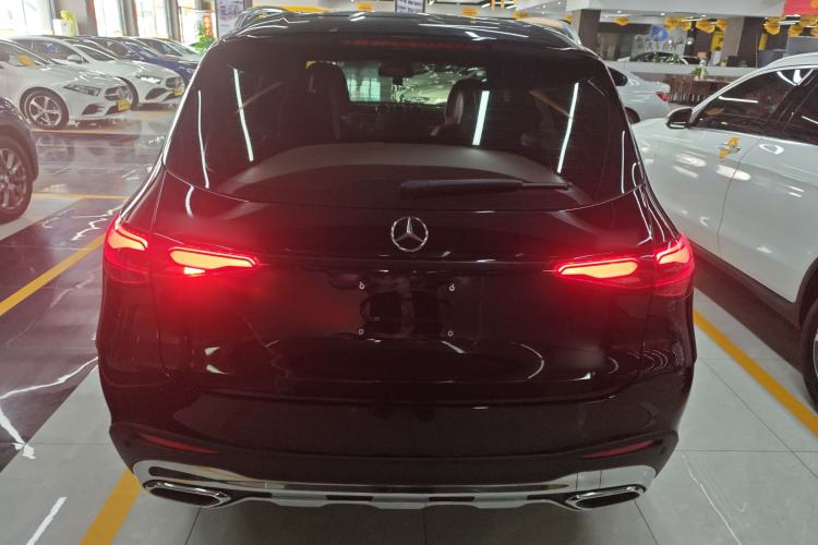 Used Mercedes-Benz GLC 2024 Refreshed GLC 300 L 4MATIC Dynamic Version 5 Seats Rear