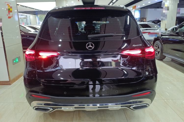 Used Mercedes-Benz GLC 2024 Facelifted GLC 260 L 4MATIC Luxury Version 5 Seats Rear