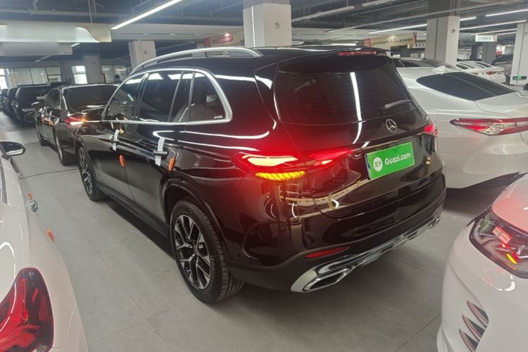 Used Mercedes-Benz GLC 2024 Facelifted GLC 260 L 4MATIC Luxury Version 5 Seats Rear Left 45 Deg