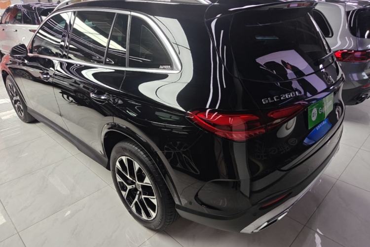 Used Mercedes-Benz GLC 2024 GLC 260 L 4MATIC Luxury Model 5 Seats Rear Left 45 Deg