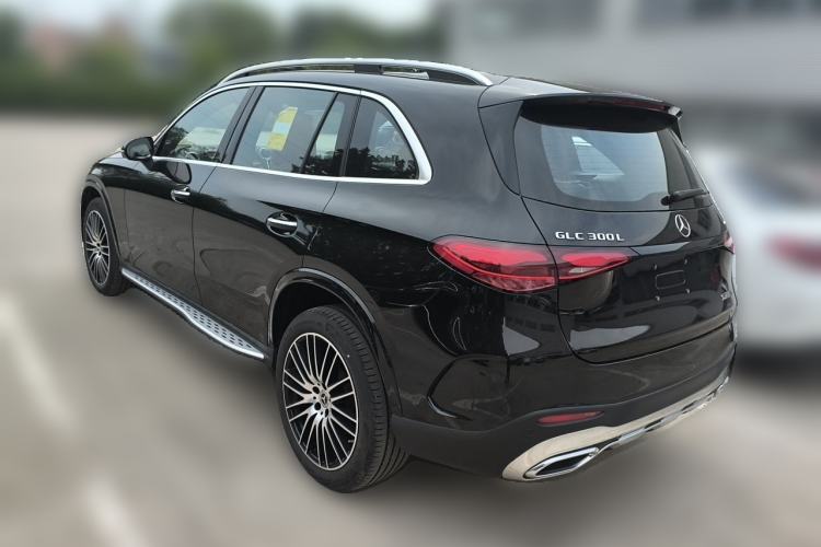 Used Mercedes-Benz GLC 2024 GLC 300 L 4MATIC Luxury Model 5 Seats Rear Left 45 Deg