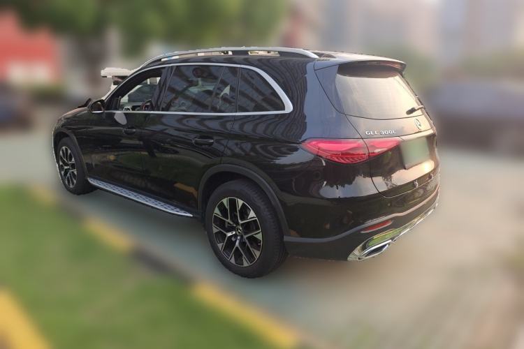 Used Mercedes-Benz GLC 2024 GLC 260 L 4MATIC Dynamic Edition 5-seater Rear Left 45 Deg