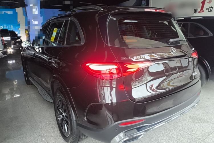 Used Mercedes-Benz GLC 2024 Refreshed GLC 260 L 4MATIC Luxury Version 7-Seater Rear Left 45 Deg