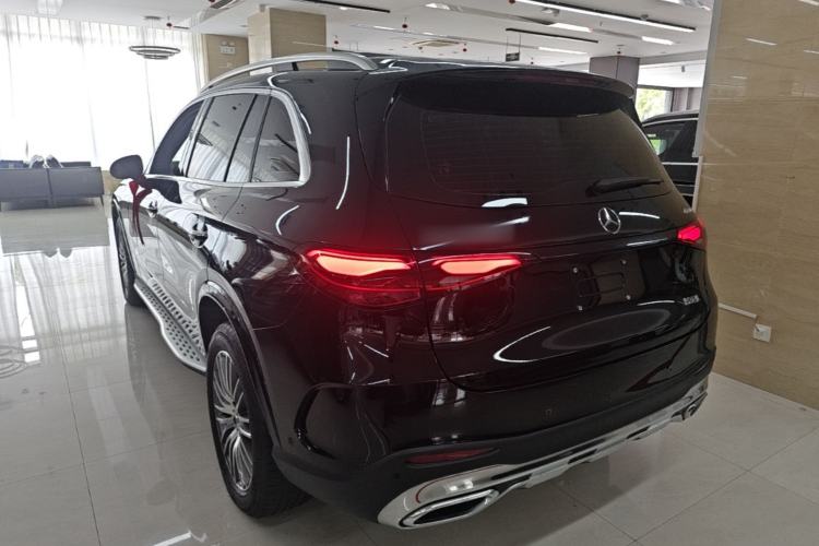 Used Mercedes-Benz GLC 2024 GLC 300 L 4MATIC Dynamic Edition 7-seater Rear Left 45 Deg