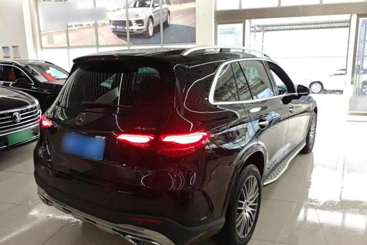 Used Mercedes-Benz GLC 2024 GLC 300 L 4MATIC Dynamic Edition 7-seater Rear Right 45 Deg