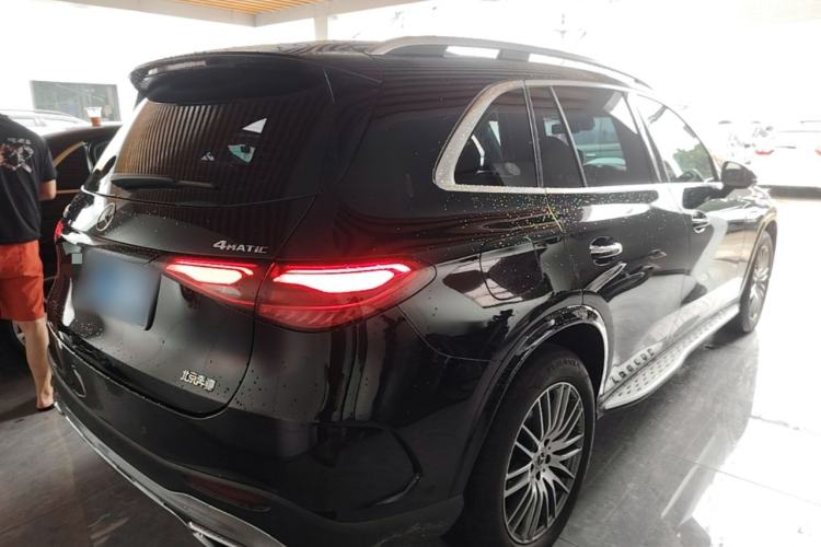 Used Mercedes-Benz GLC 2024 Refreshed GLC 300 L 4MATIC Dynamic Version 5 Seats Rear Right 45 Deg