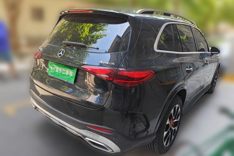 Used Mercedes-Benz GLC 2024 GLC 260 L 4MATIC Luxury Model 5 Seats Rear Right 45 Deg